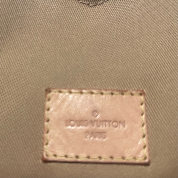 COPY - Louis Vuitton Graceful PM - Picture 9 of 12